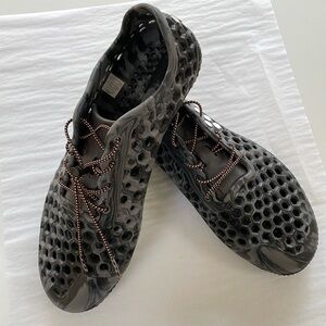 Vivo Barefoot water shoes. Size 45 / 12 Men’s.